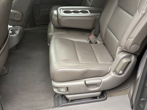 Used 2015 Honda Odyssey EX-L image 11