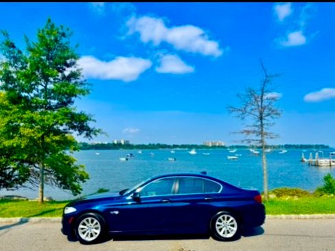 Used 2016 BMW 528i xDrive Sedan image 2