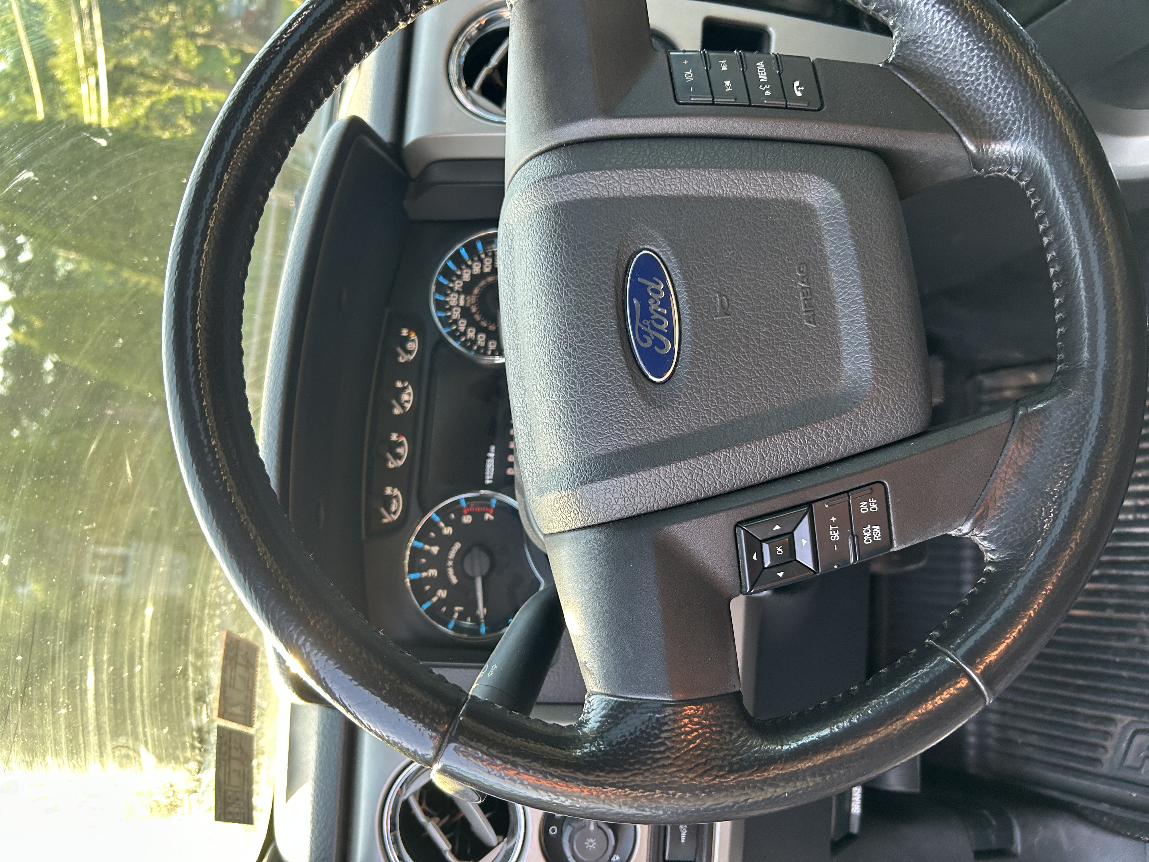 Used 2011 Ford F150 FX4 w/ FX Luxury Pkg AWD/4WD image 9