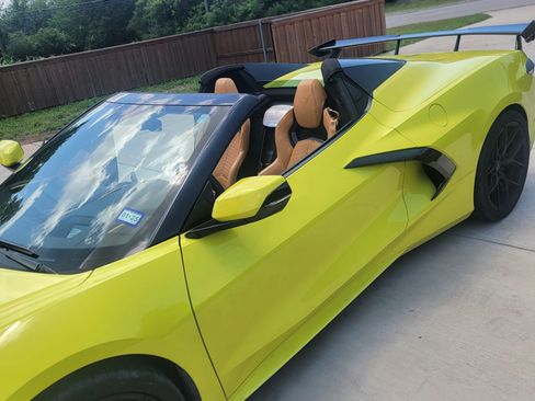 Used 2022 Chevrolet Corvette Stingray Preferred Conv w/ Z51 Performance Package image 9