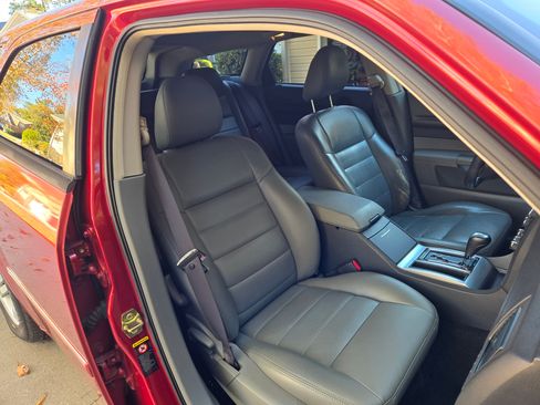 Used 2005 Dodge Magnum R/T w/ Convenience Group II image 13