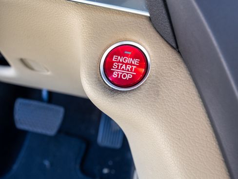 Used 2019 Acura MDX FWD image 11