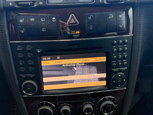 Used 2012 Mercedes-Benz G 550 image 11