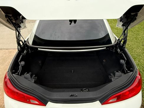 Used 2011 INFINITI G37 Sport w/ Premium Pkg image 23