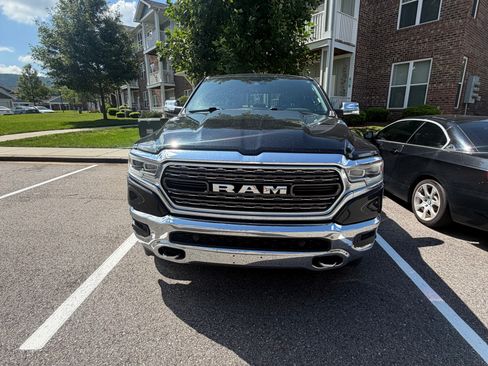 Used 2022 RAM 1500 Limited RWD image 2