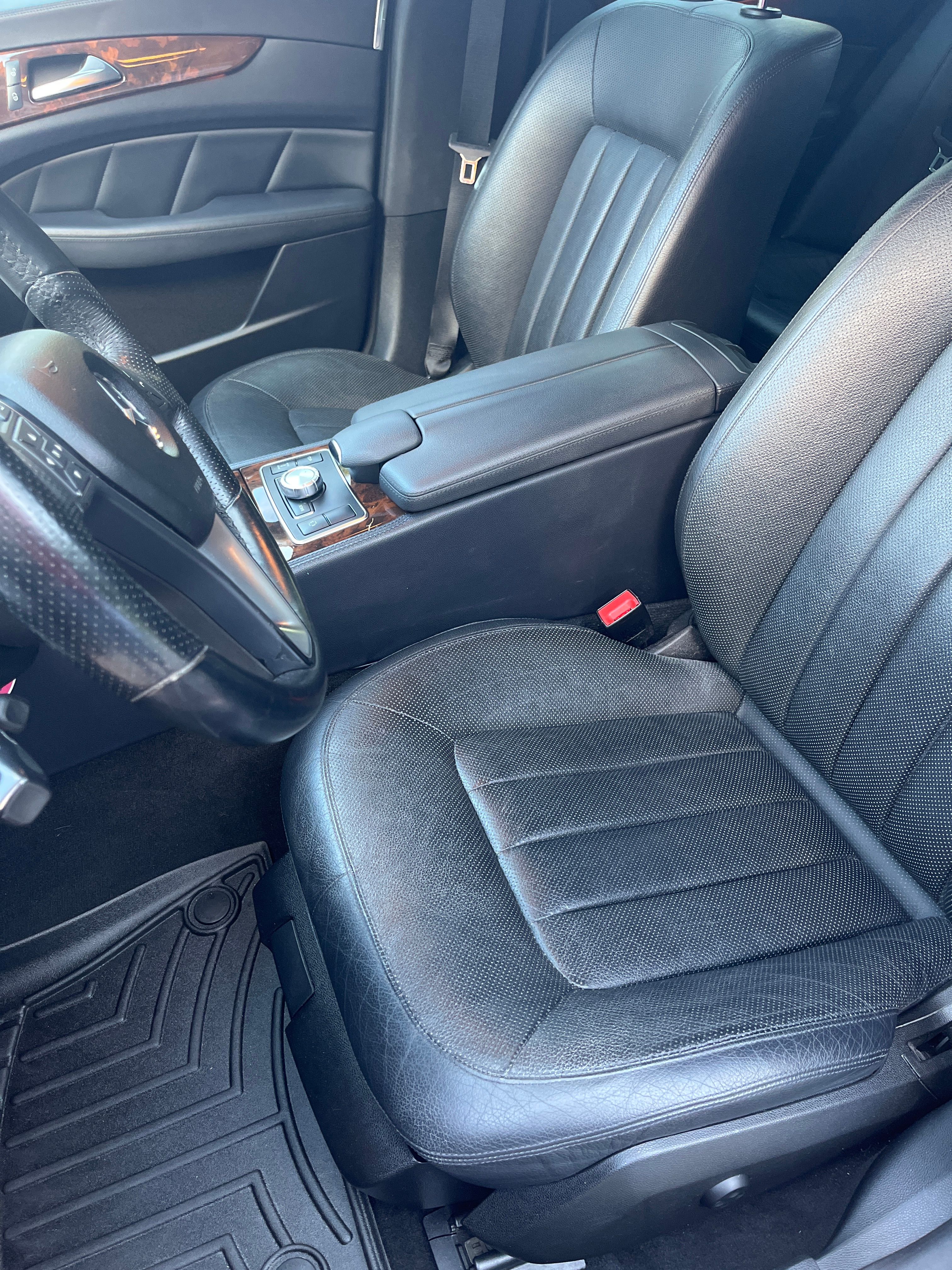 Used 2012 Mercedes-Benz CLS 550 image 6