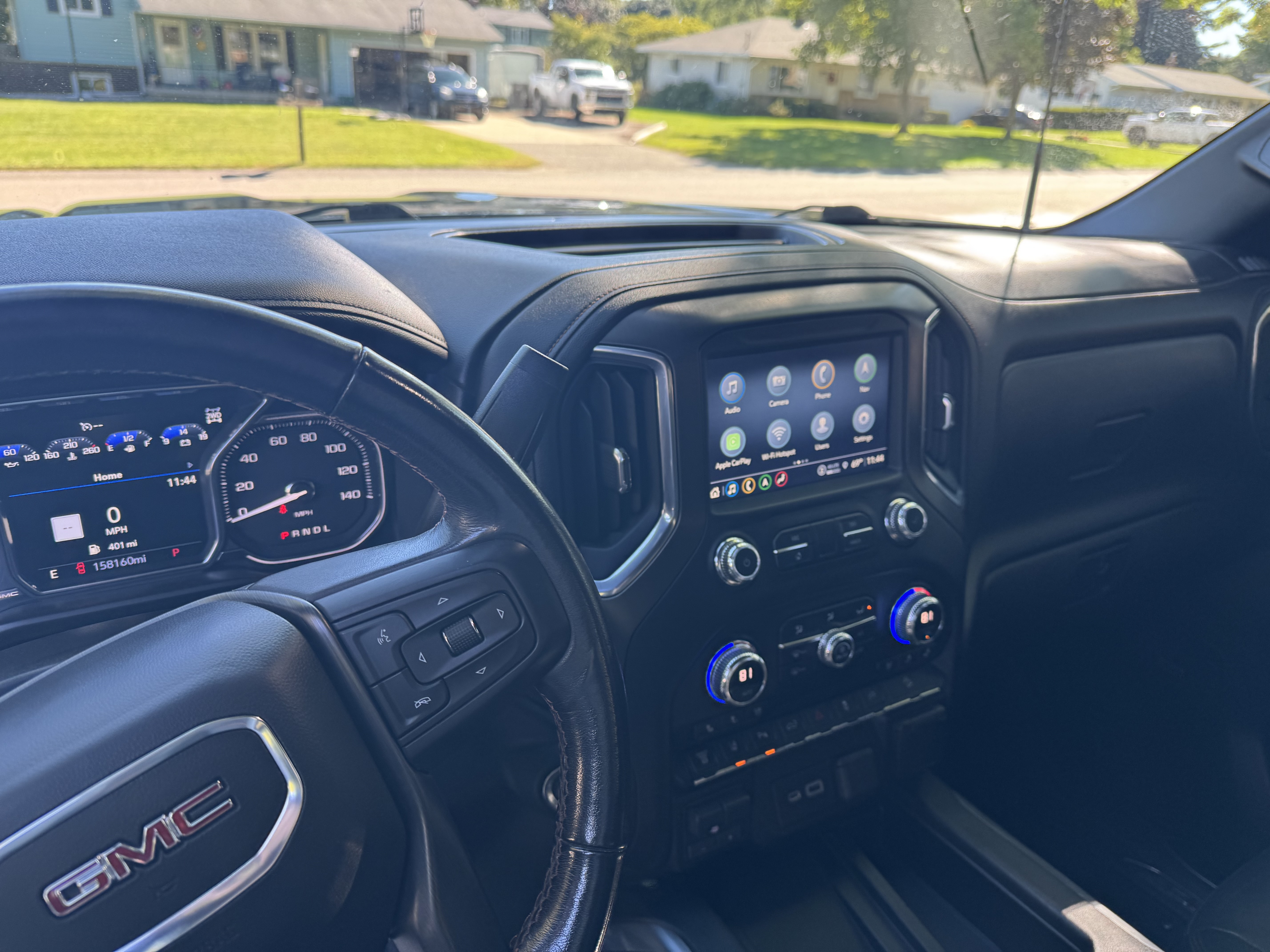 Used 2021 GMC Sierra 2500 AT4 w/ AT4 Premium Plus Package AWD/4WD image 6