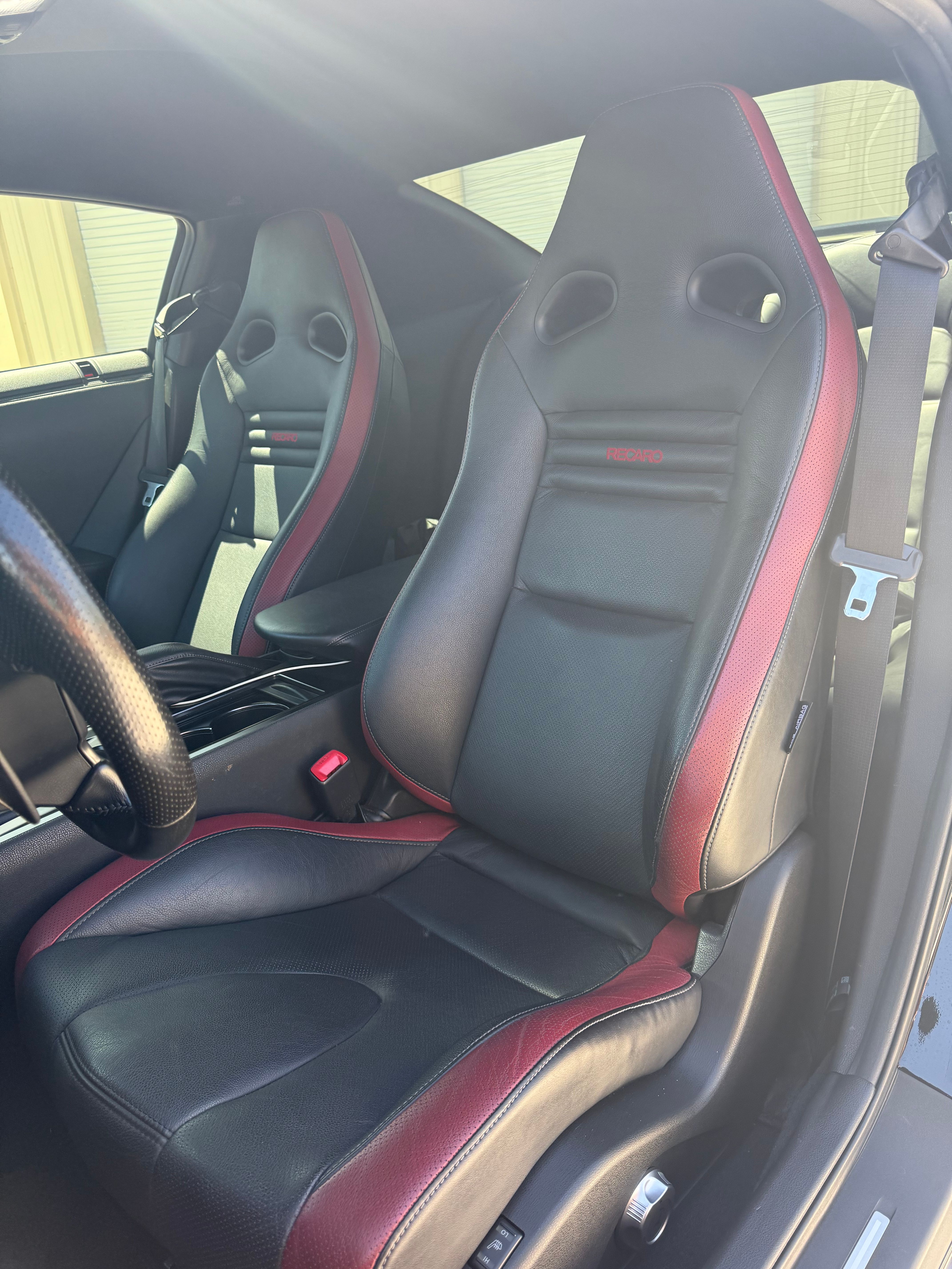 Used 2012 Nissan GT-R Black Edition AWD/4WD image 18