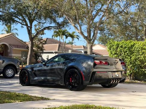 Used 2019 Chevrolet Corvette Grand Sport image 9