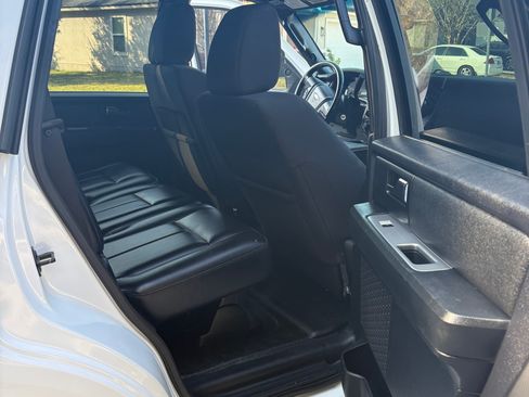 Used 2017 Ford Expedition XL image 8