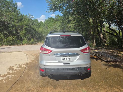 Used 2013 Ford Escape SEL AWD/4WD image 6