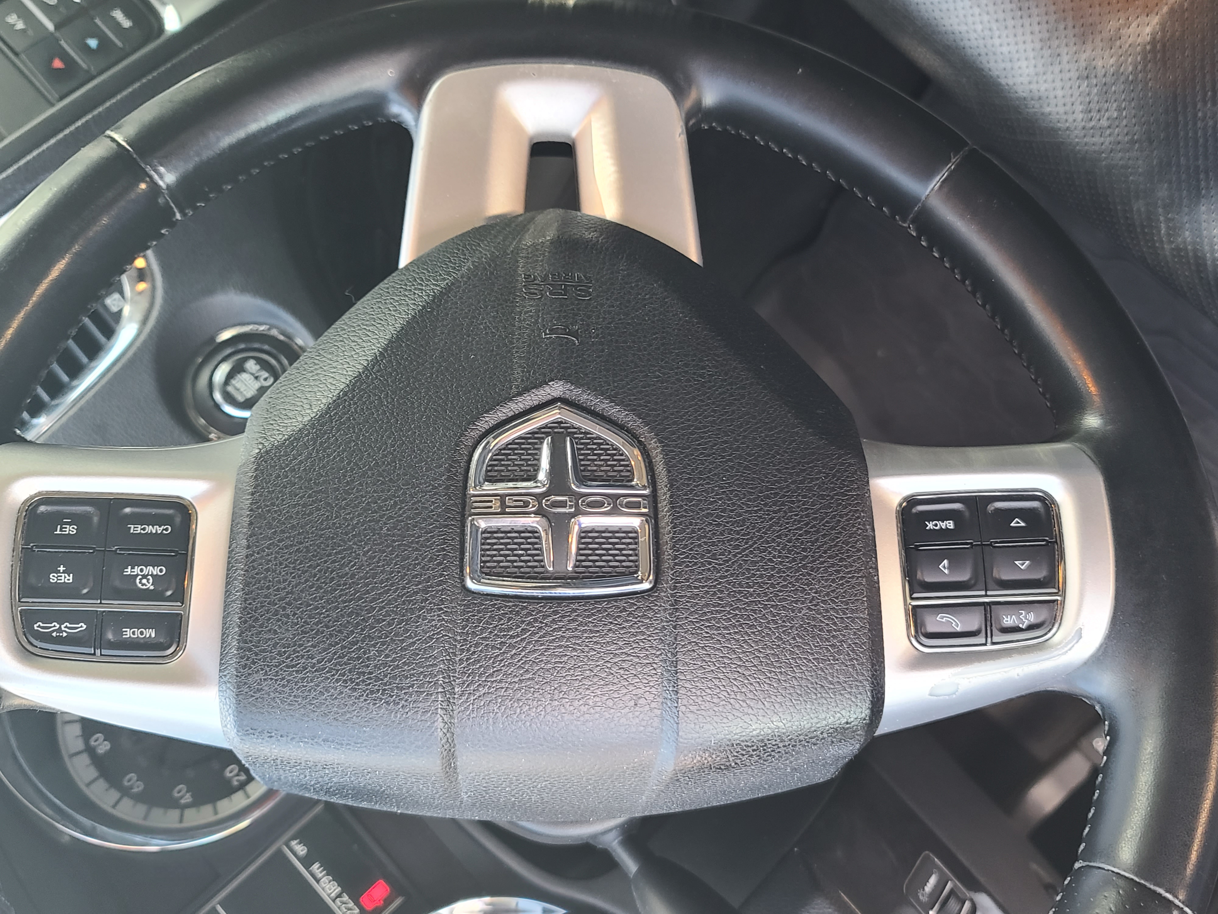 Used 2011 Dodge Durango Citadel RWD image 16