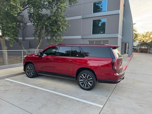 Used 2021 Cadillac Escalade ESV Sport w/ Driver Assist Tech Package image 1