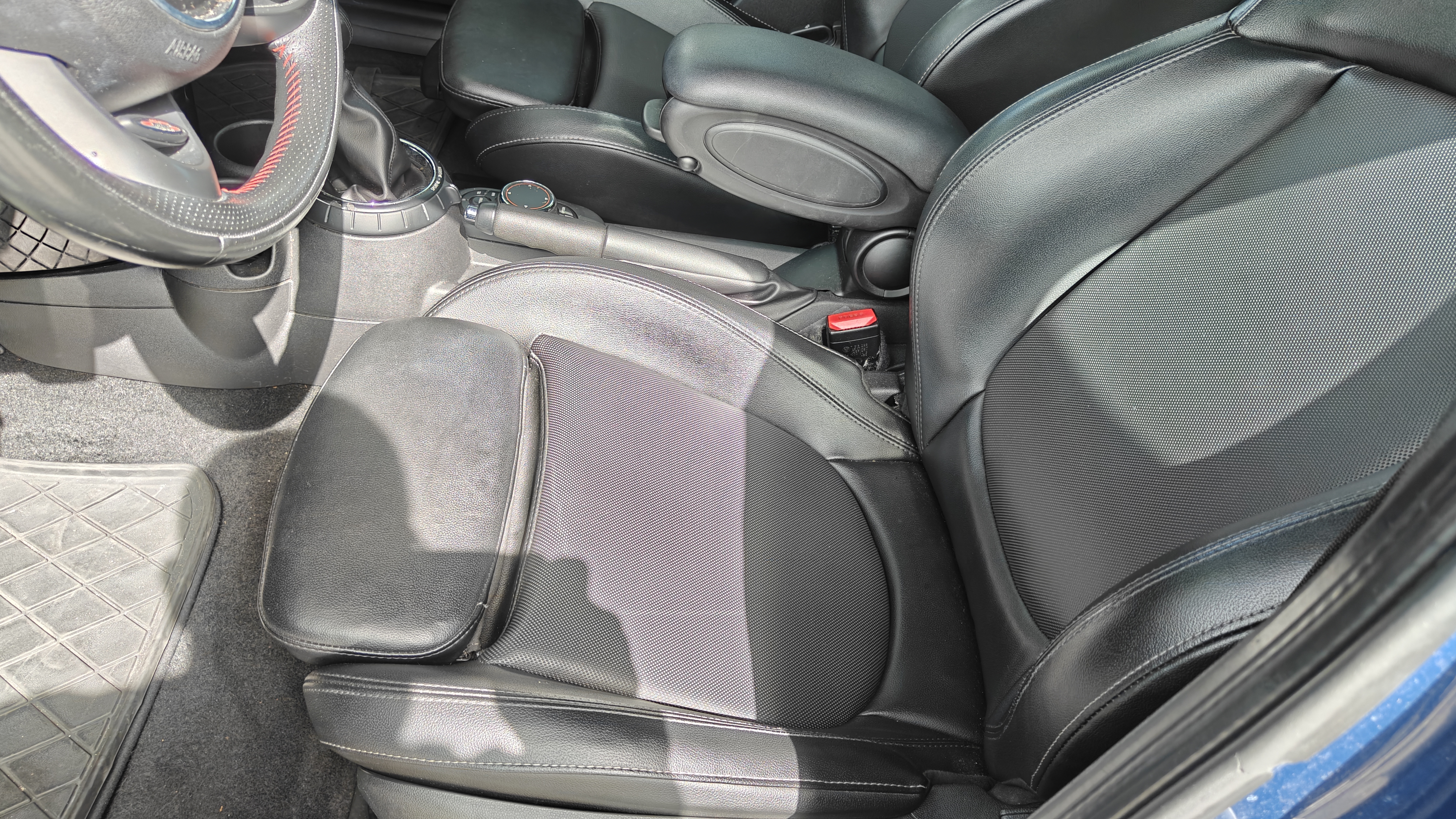 Used 2015 MINI Cooper S FWD image 18