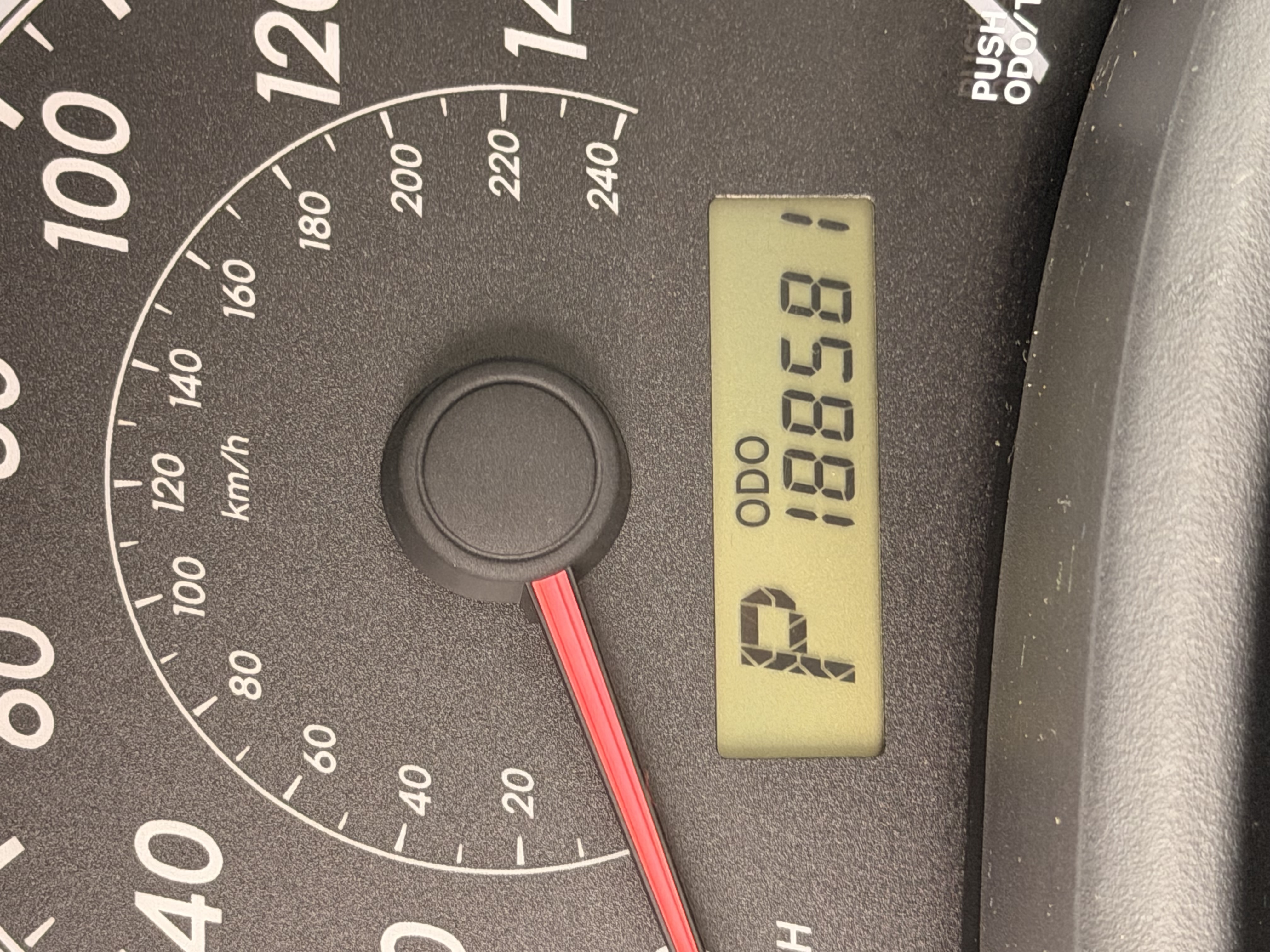 Used 2012 Toyota Corolla LE FWD image 14