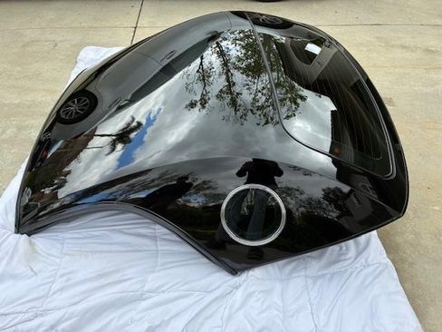 Used 2004 Ford Thunderbird image 22