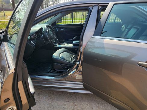 Used 2012 Cadillac CTS Sedan image 6