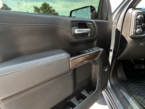 Used 2021 Chevrolet Silverado 1500 RST w/ All Star Edition Plus image 9