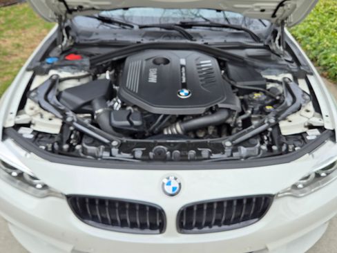 Used 2017 BMW 440i xDrive Convertible image 18