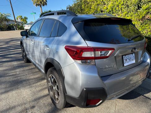 Used 2018 Subaru Crosstrek 2.0i image 4