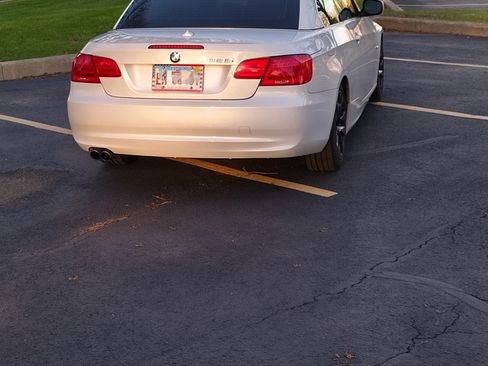 Used 2013 BMW 328i Convertible image 22