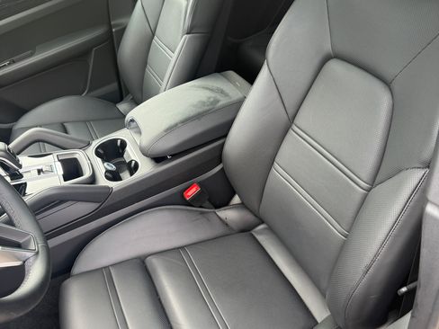 Used 2021 Porsche Cayenne S AWD/4WD image 11