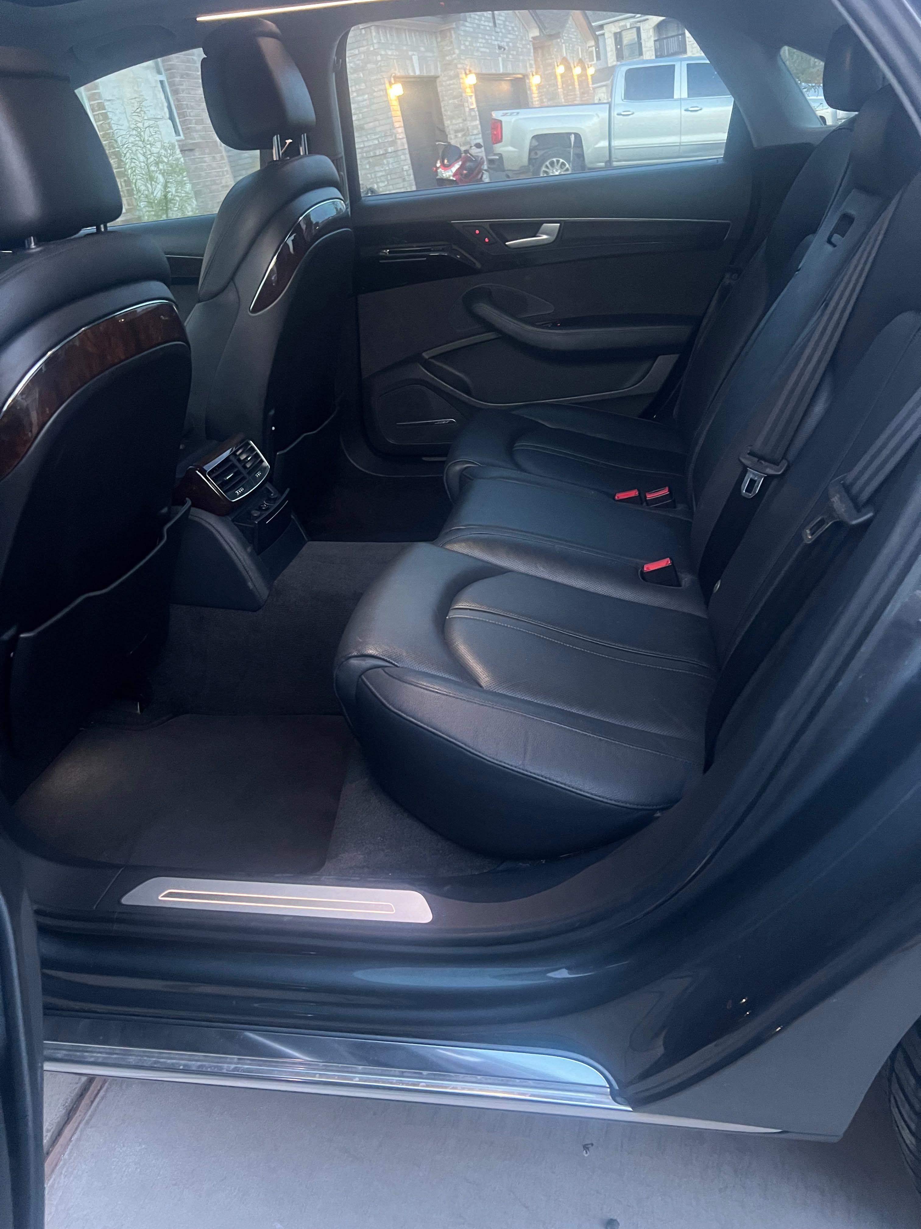 Used 2015 Audi A8 L 4.0T AWD/4WD image 8