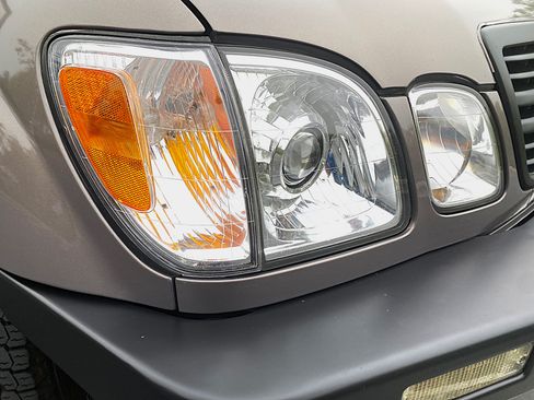 Used 2000 Lexus LX 470 4WD image 26