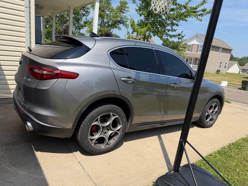 Used 2018 Alfa Romeo Stelvio AWD w/ Cold Weather Package image 11