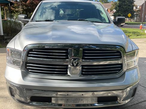 Used 2018 RAM 1500 Big Horn image 9