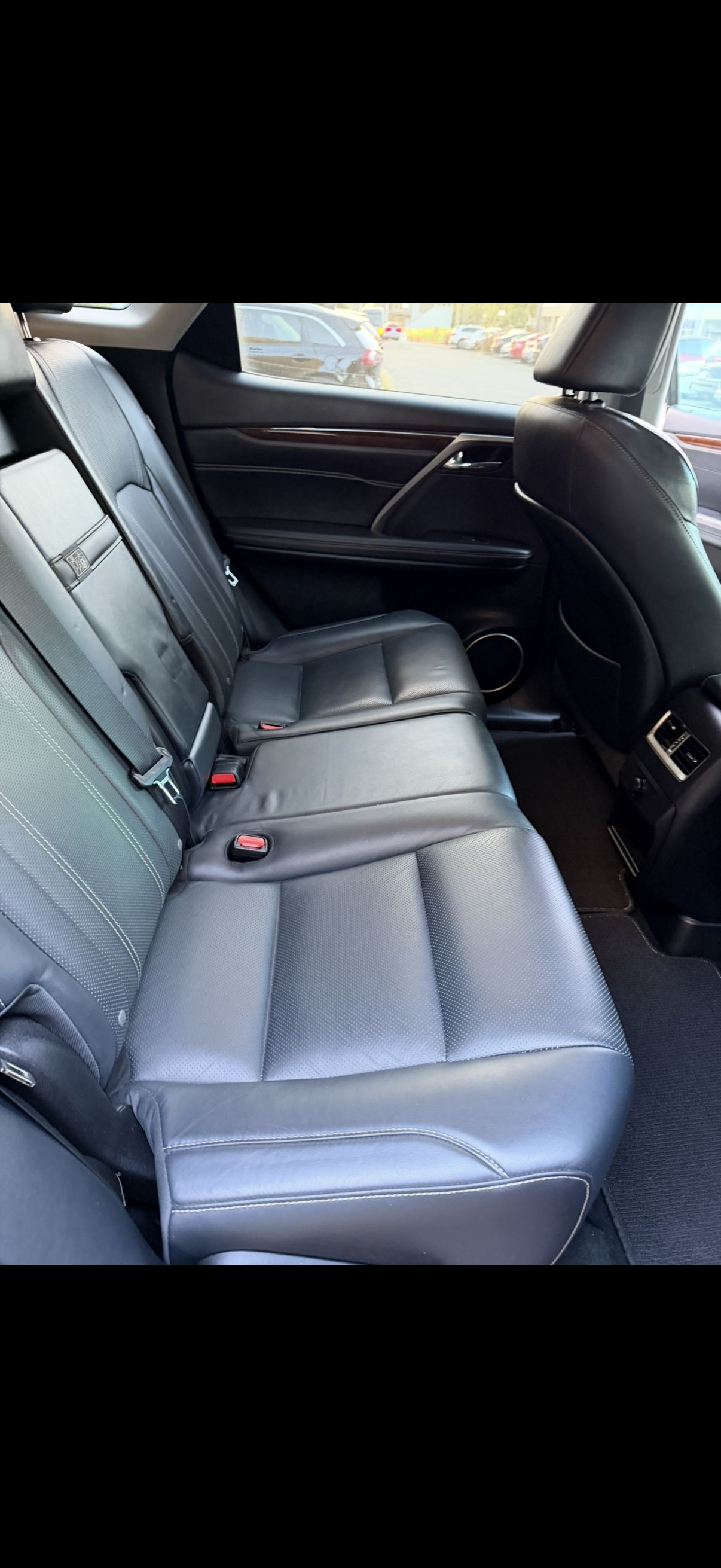 Used 2018 Lexus RX 450h AWD w/ Premium Package image 8
