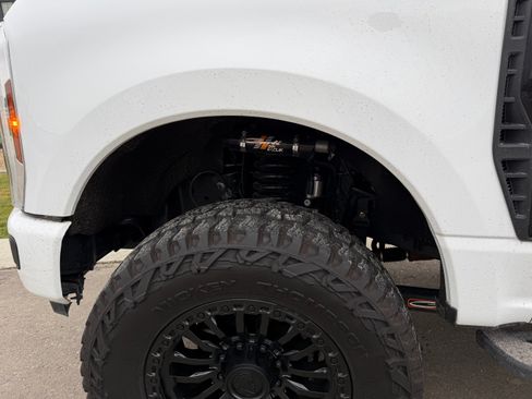 Used 2024 Ford F250 Lariat w/ Lariat Ultimate Package image 5