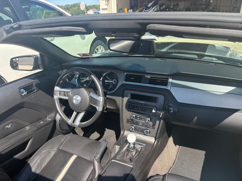 Used 2014 Ford Mustang GT Premium w/ Brembo Brake Package image 4