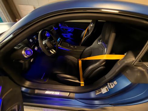 Used 2024 Mercedes-Benz AMG GT 63 image 32