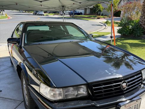 Used 2002 Cadillac Eldorado Touring w/ Preffered Equipment Group FWD image 4