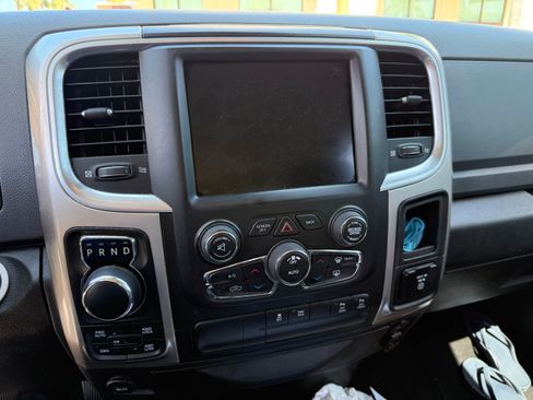 Used 2019 RAM 1500 Big Horn AWD/4WD image 9