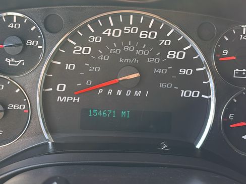 Used 2017 GMC Savana 2500 image 14