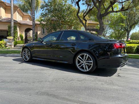Used 2018 Audi S6 Premium Plus w/ Driver Assistance Package image 5