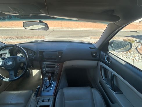 Used 2006 Subaru Outback 2.5i Limited image 5