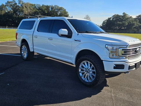 Used 2020 Ford F150 Limited w/ Trailer Tow Package image 4