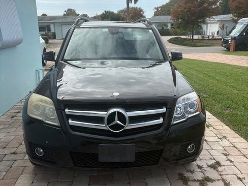 Used 2011 Mercedes-Benz GLK 350 4MATIC image 6
