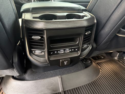 Used 2019 RAM 1500 Limited image 17