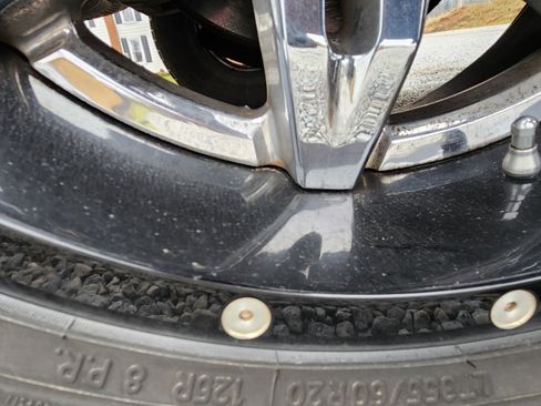 Used 2009 Ford F250 Lariat image 8