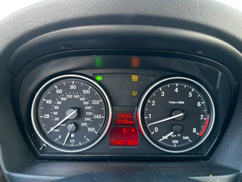 Used 2010 BMW 328i xDrive Coupe image 2