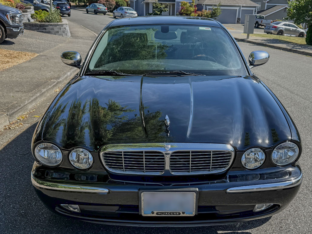 Used 2005 Jaguar XJ Vanden Plas RWD image 2