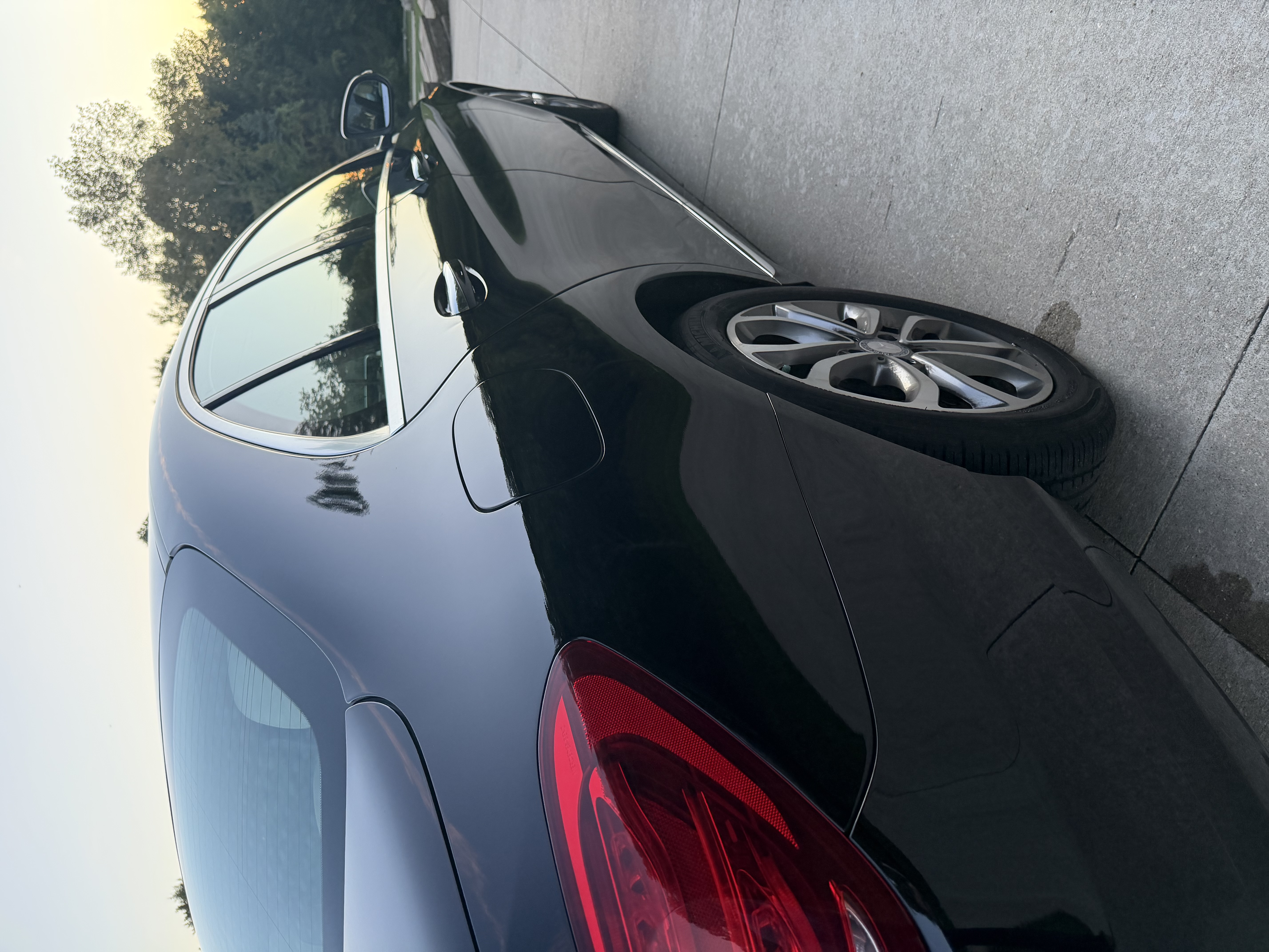 Used 2016 Mercedes-Benz C 300 4MATIC Sedan image 5