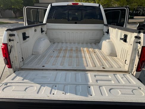 Used 2015 Ford F150 Lariat AWD/4WD image 19