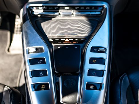 Used 2020 Mercedes-Benz AMG GT 63 image 15