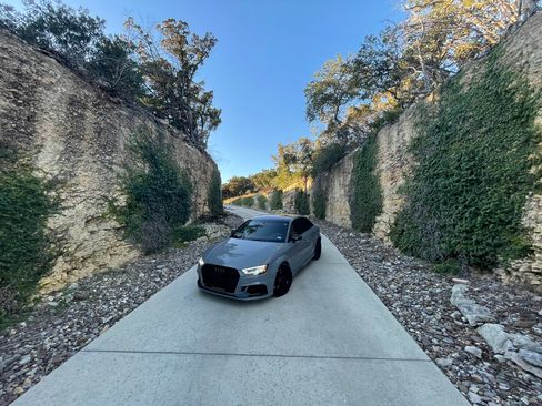 Used 2019 Audi RS 3 AWD/4WD image 4