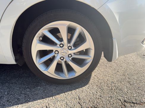 Used 2017 Acura ILX image 14